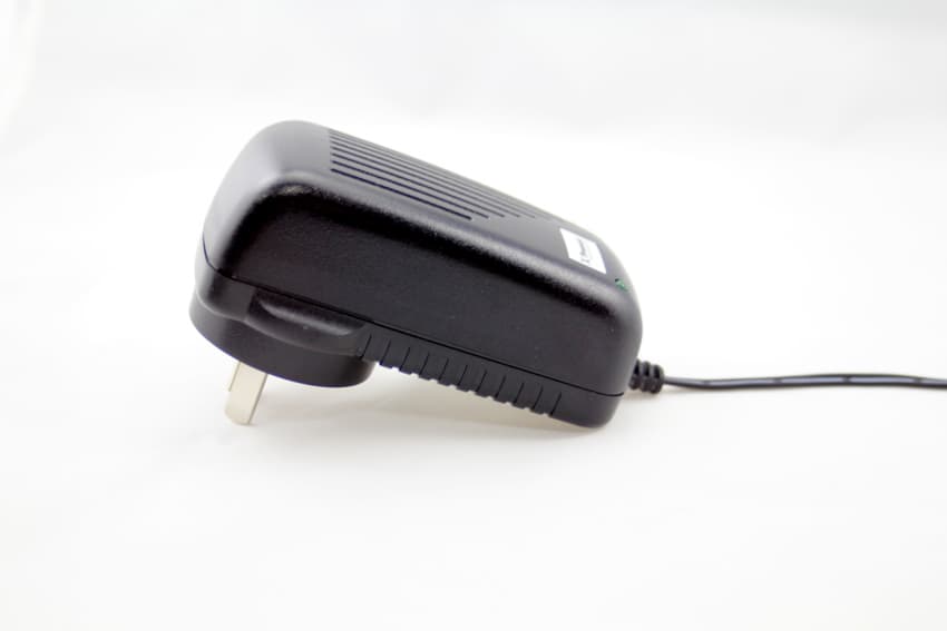 Fuente Switching Pronext de Tensión de Salida 12Vcc 3000mA. Certificada