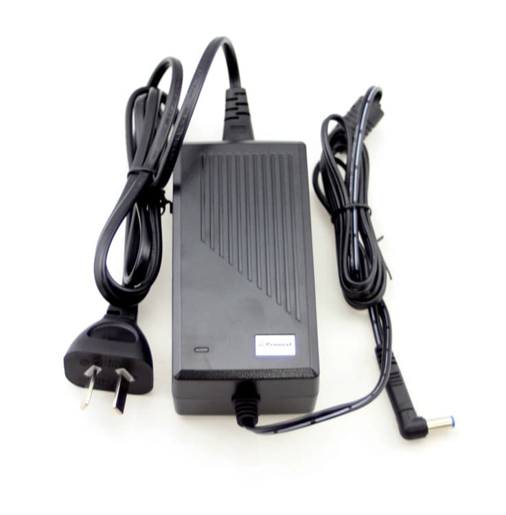 Fuente Switching Pronext de Tensión de Salida 19Vcc 3400mA. Certificada